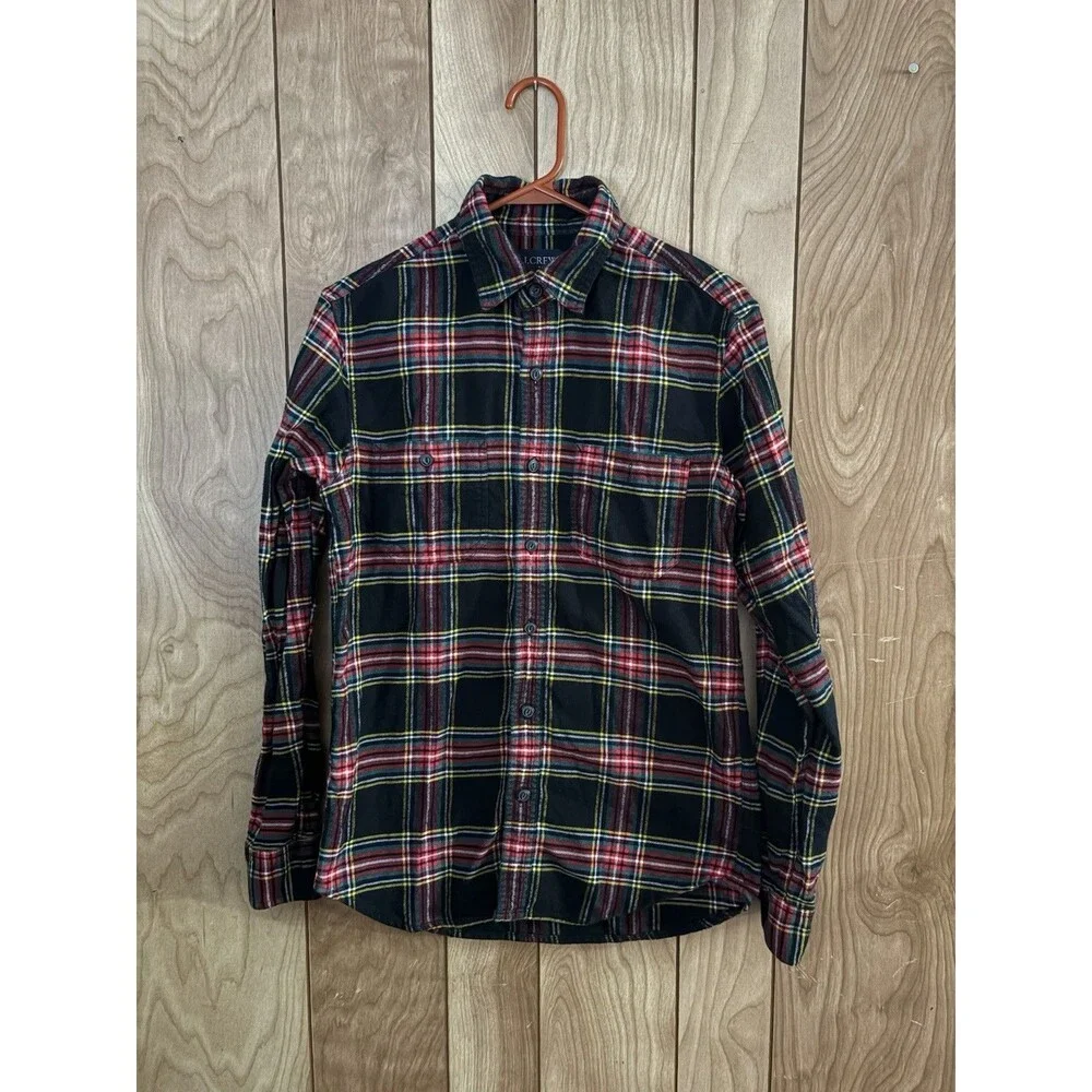 J.CREW Men's Plaid Flannel Shirt Long Sleeve, Button-Up,‎ Two-Pocket, Size Small